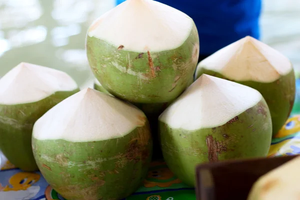 Kokosowe pływających rynku — Zdjęcie stockowe