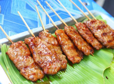 Bar-BQ veya barbekü ızgara et