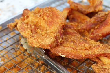 Kızarmış domuz sarımsak Market