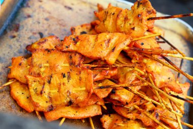 Bar-BQ veya barbekü ızgara et