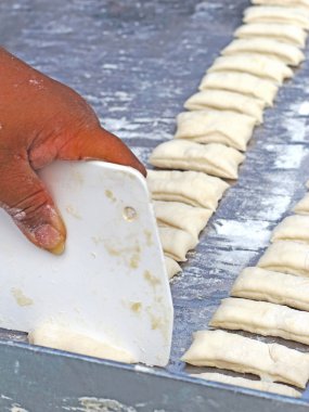 kızartılmış hamur sopa içinde belgili tanımlık çarşı