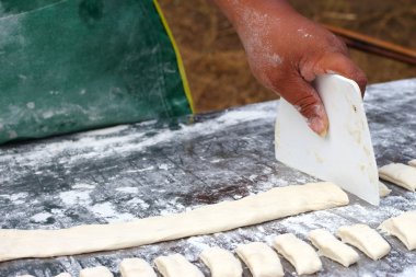 kızartılmış hamur sopa içinde belgili tanımlık çarşı