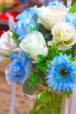 Yapay çiçeklerin güzelliği