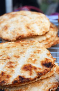 Asya gıda yapışkan pirinç ızgara