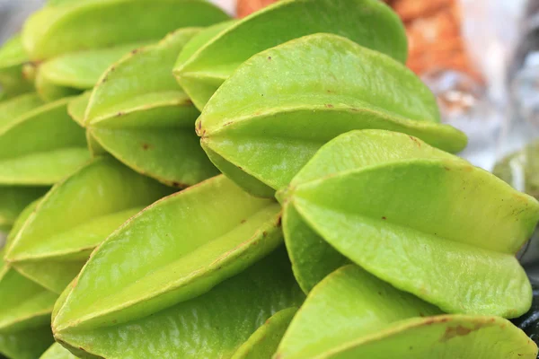 Fresh green star apple — Stock Photo, Image