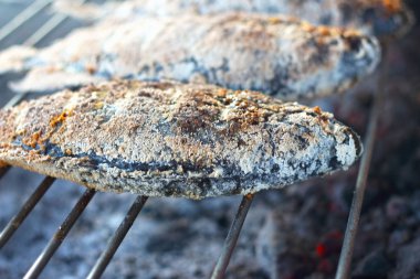 Barbekü balık pazarında