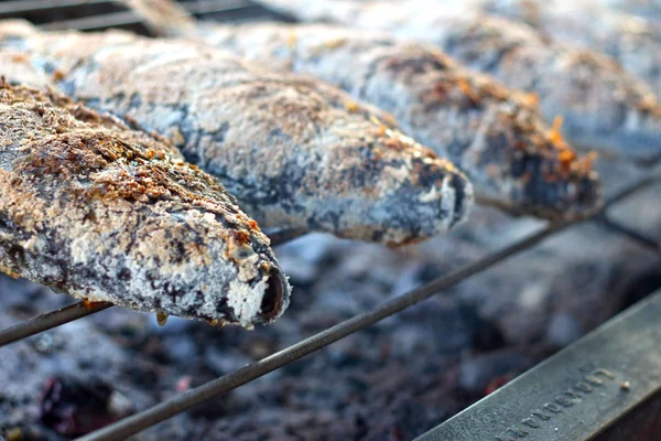 BBQ-vis in de markt — Stockfoto