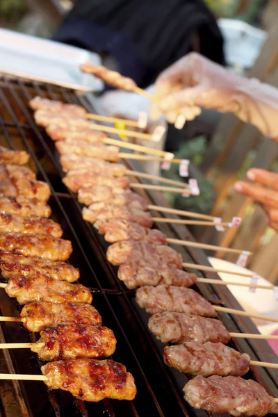 Bar-B-Q ou churrasqueira de carne — Fotografia de Stock