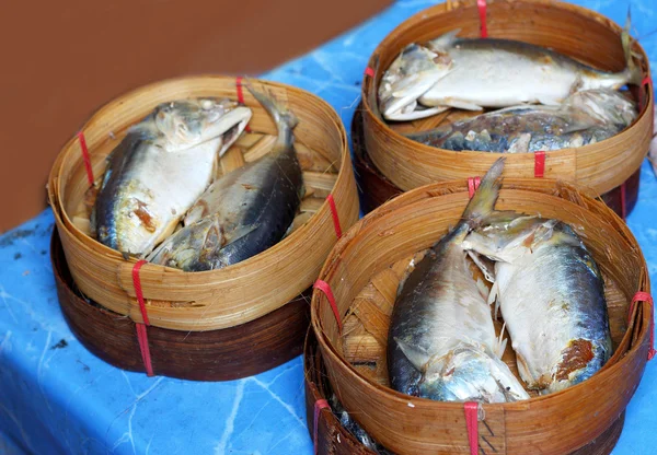 Poisson maquereau sur le marché — Photo