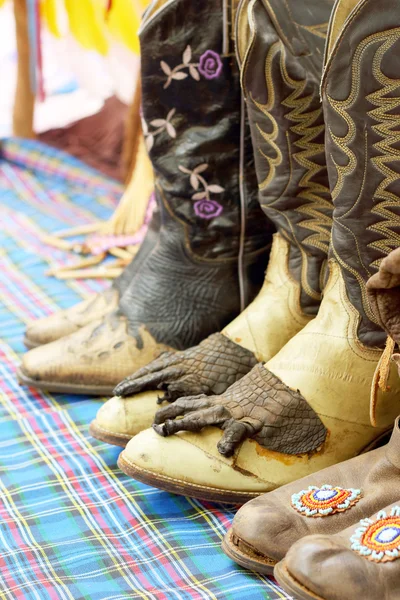 Close up van vintage cowboy laarzen — Stockfoto