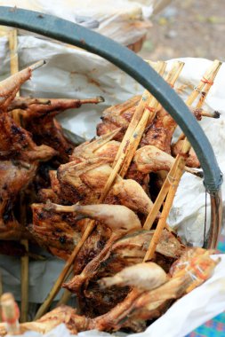 Bar-BQ veya barbekü ızgara et