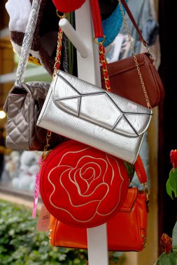 dokuma Dükkanı el yapımı çanta