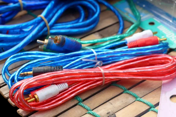 Cable eléctrico en el mercado —  Fotos de Stock