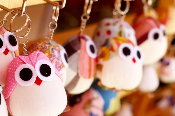 Keychains cute doll in the gift shop. — Stock Photo, Image