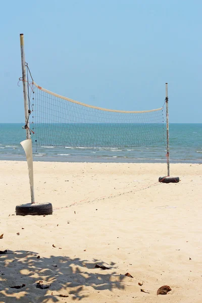 Netto zand op zee strand — Stockfoto