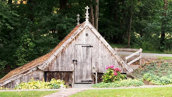 restore edilmiş eski Hollanda watermill