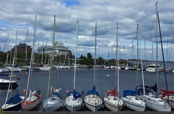 Jachten in de haven van Kopenhagen — Stockfoto