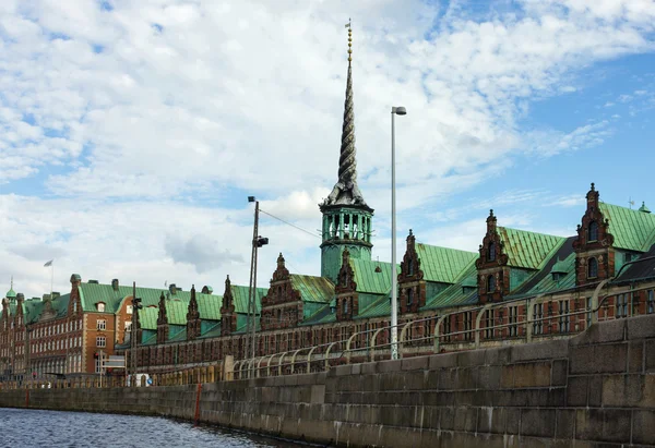 Building of Exchange in Copenhagen — Zdjęcie stockowe