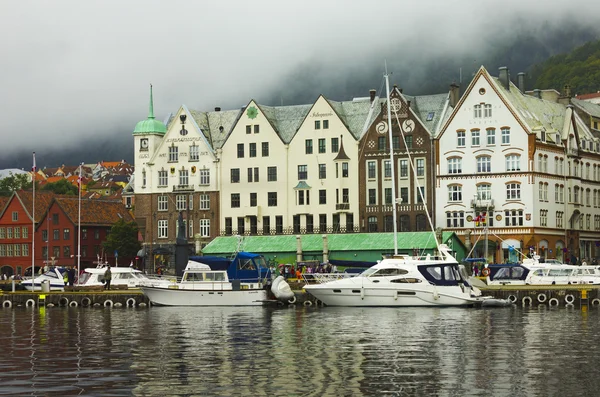 Bryggen v centru Bergenu — Stock fotografie