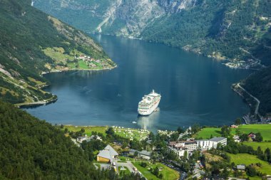 Cruise ship in Geirangerfjord clipart
