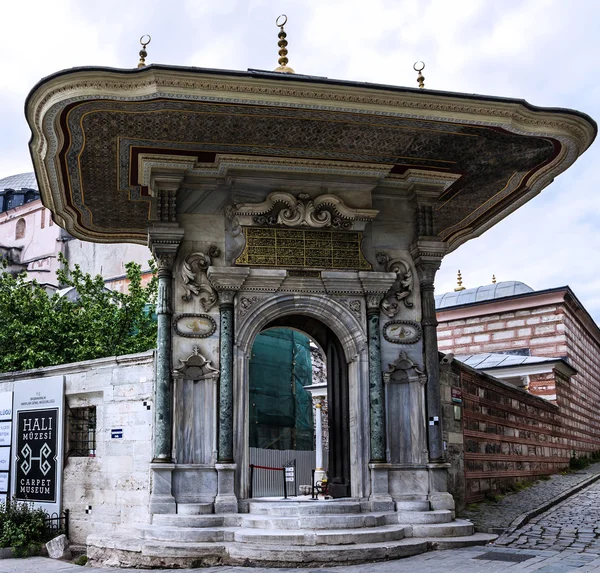 Istanbul, Türkiye: halı Müzesi Hali, Istanbul, Türkiye — Stok fotoğraf