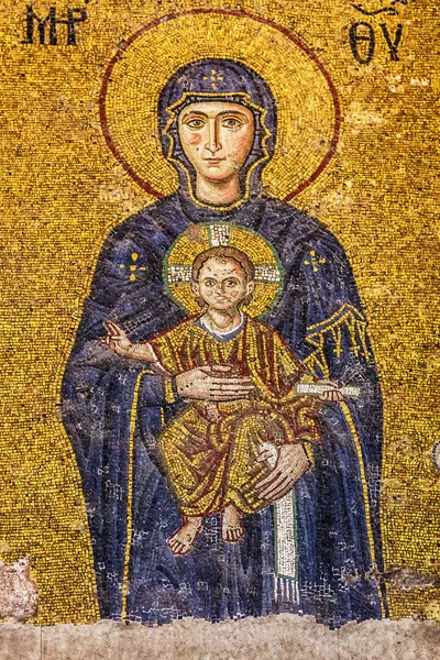 ISTANBUL, TURQUÍA - 2 DE MAYO DE 2016: Icono de la Virgen María en el Interior de la Santa Sofía en Estambul — Foto de Stock