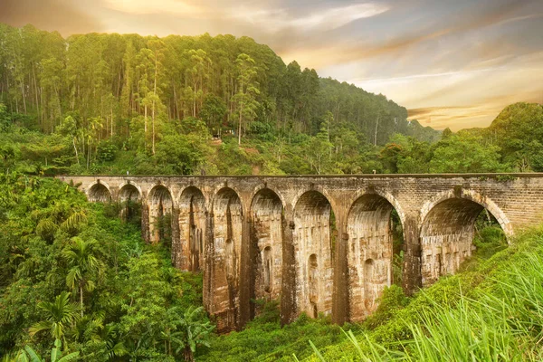 Sri Lanka Nine Arch Bridge Ella Tourist Architectural Landmark Green — Photo