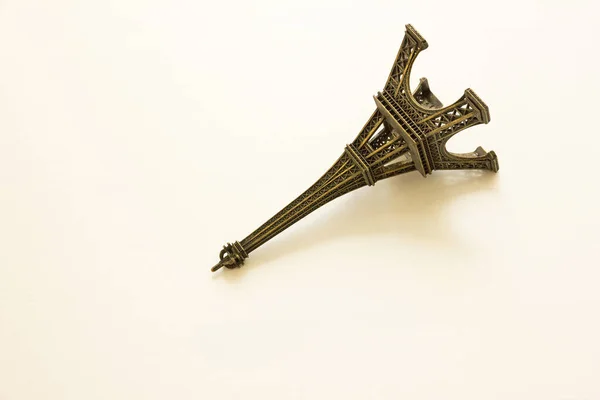 Gefallenes Metallisches Souvenir Aus Dem Eiffelturm Symbol Von Paris Und — Stockfoto