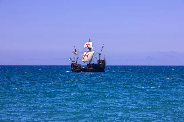 Морське Узбережжя Острова Мадейра Світловий Корабель Santa Maria Colombo — стокове фото