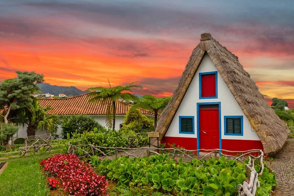 Madeira Island Rural Traditional House Sunset Village Landscape Portugal Santana — Fotografie, imagine de stoc