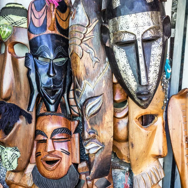 Afrikaanse Maskers Marokko Cadeauwinkel — Stockfoto
