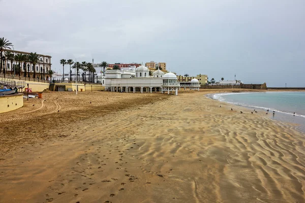 Kadiz Espanha Janeiro 2021 Barcos Kadiz Praia Inverno — Fotografia de Stock