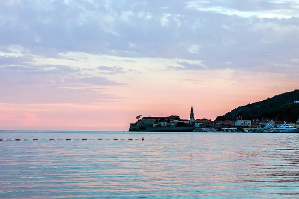 Avondstrand Van Adriatische Zee Uitzicht Budva Montenegro — Stockfoto