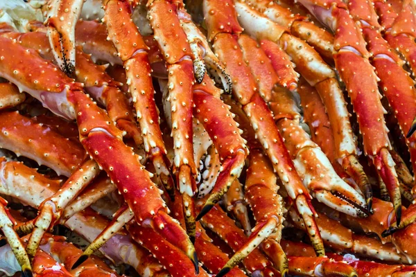 ベルゲンの魚市場 ノルウェーの王のカニの肉 — ストック写真