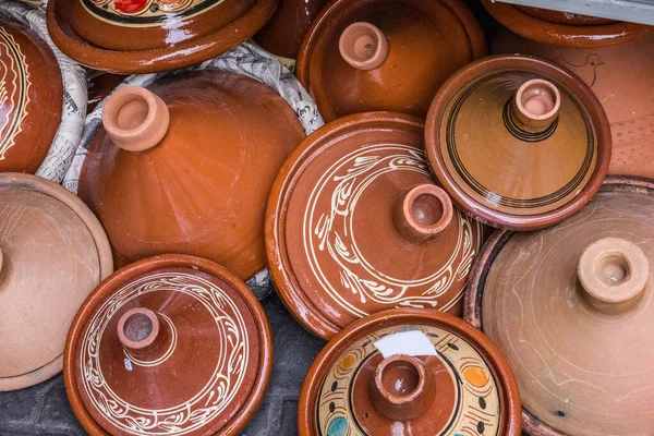 Keramikutensilien Auf Dem Marokkanischen Markt Tajines — Stockfoto