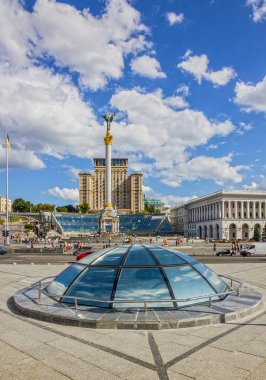 Kyiv, Ukrayna - 20 Temmuz 2022: Bağımsızlık Meydanı (Meydan Nezalezhnosti)