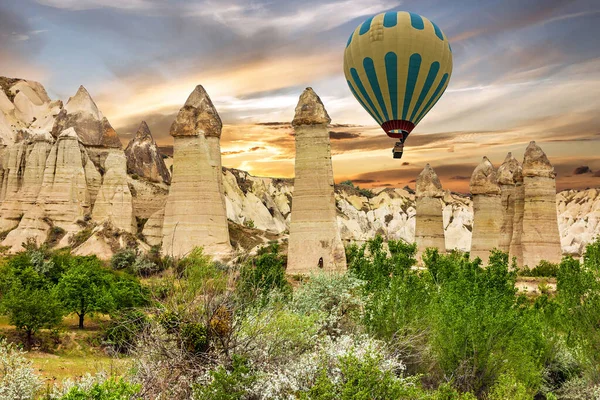 Globos Voladores Capadocia Turquía Parque Nacional Goreme — Foto de Stock