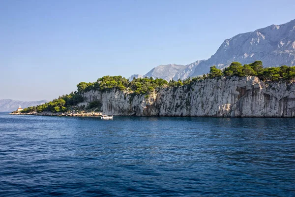 Makarska Croatian Resort Rock Coast Sea View Dalmatia Adriatic Sea — Fotografia de Stock