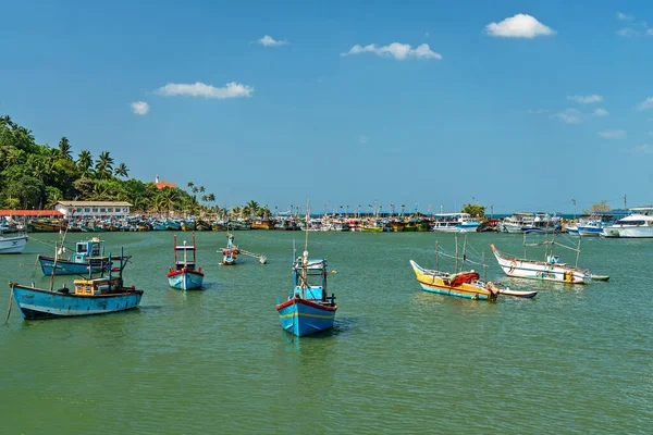 Mirissa Sri Lanka Şubat 2022 Mirissa Limanında Balıkçı Tekneleri Hint — Stok fotoğraf