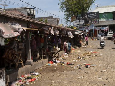 renkli çarşı bali Endonezya
