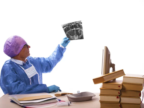 diş hekimi çene Xray arıyorsunuz