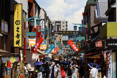 23 Temmuz 2021 Kawasaki Şehri, Kanagawa Bölgesi, Japon Mahallesi Kawasaki Daishi Tapınağı yaz geleneği 