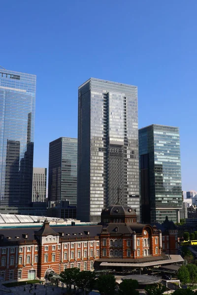 Classical Tokyo Station Made Brick New Highrise Building — Stock Photo, Image