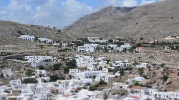 Timelapse vista de la ciudad griega de piedra blanca — Vídeos de Stock