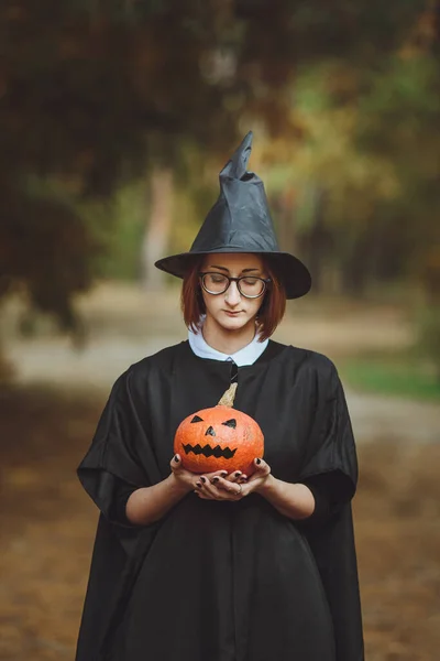 Halloween Witch Portrait Girl Hat Witch Costume Pumpkin Forest Ready — Stock Photo, Image