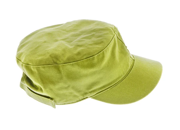 Una gorra verde está aislada sobre un fondo blanco — Foto de Stock