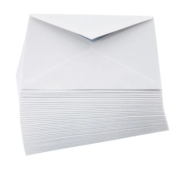 Beyaz arkaplanda zarf — Stok fotoğraf
