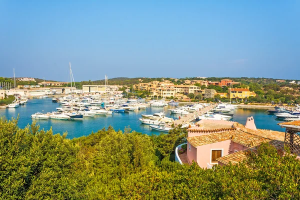 Přístavu porto cervo, Sardinie — Stock fotografie