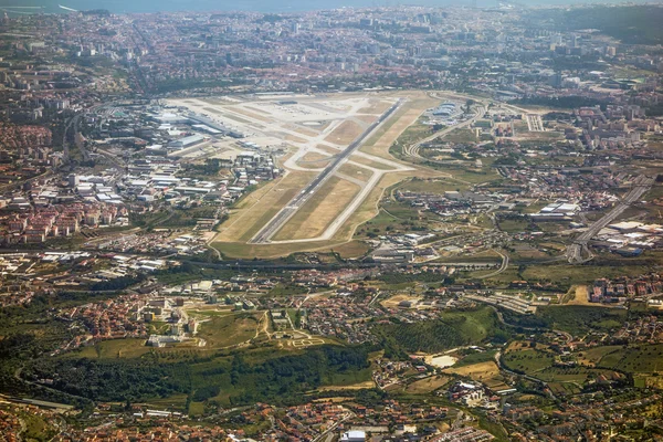 Aeroporto Lisboa, pista — Fotografia de Stock