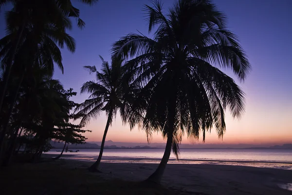 Day sunrise in Koh Muk island, Thailand — Stock Photo, Image